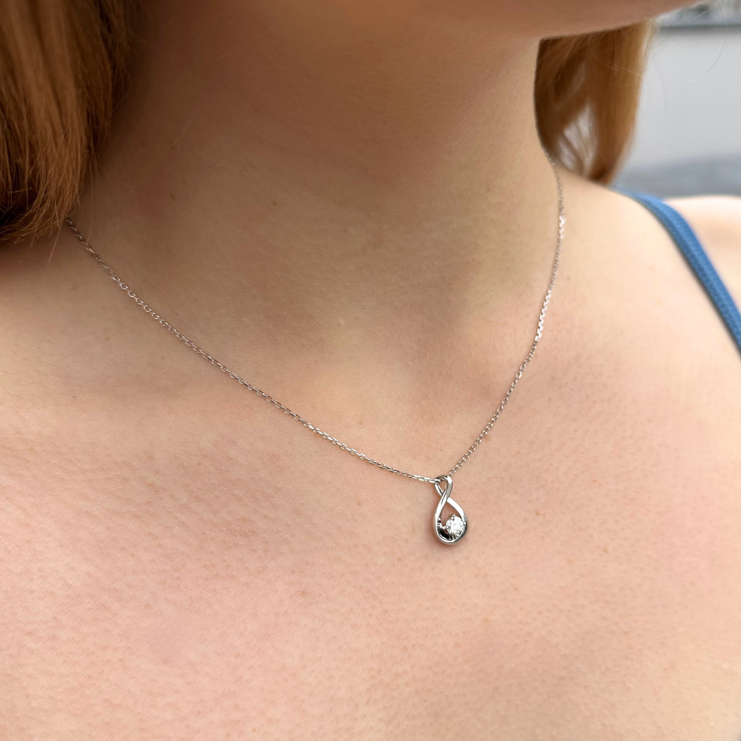 Naszyjnik Kropla z Moissanitem S925 Białe Złoto Damski